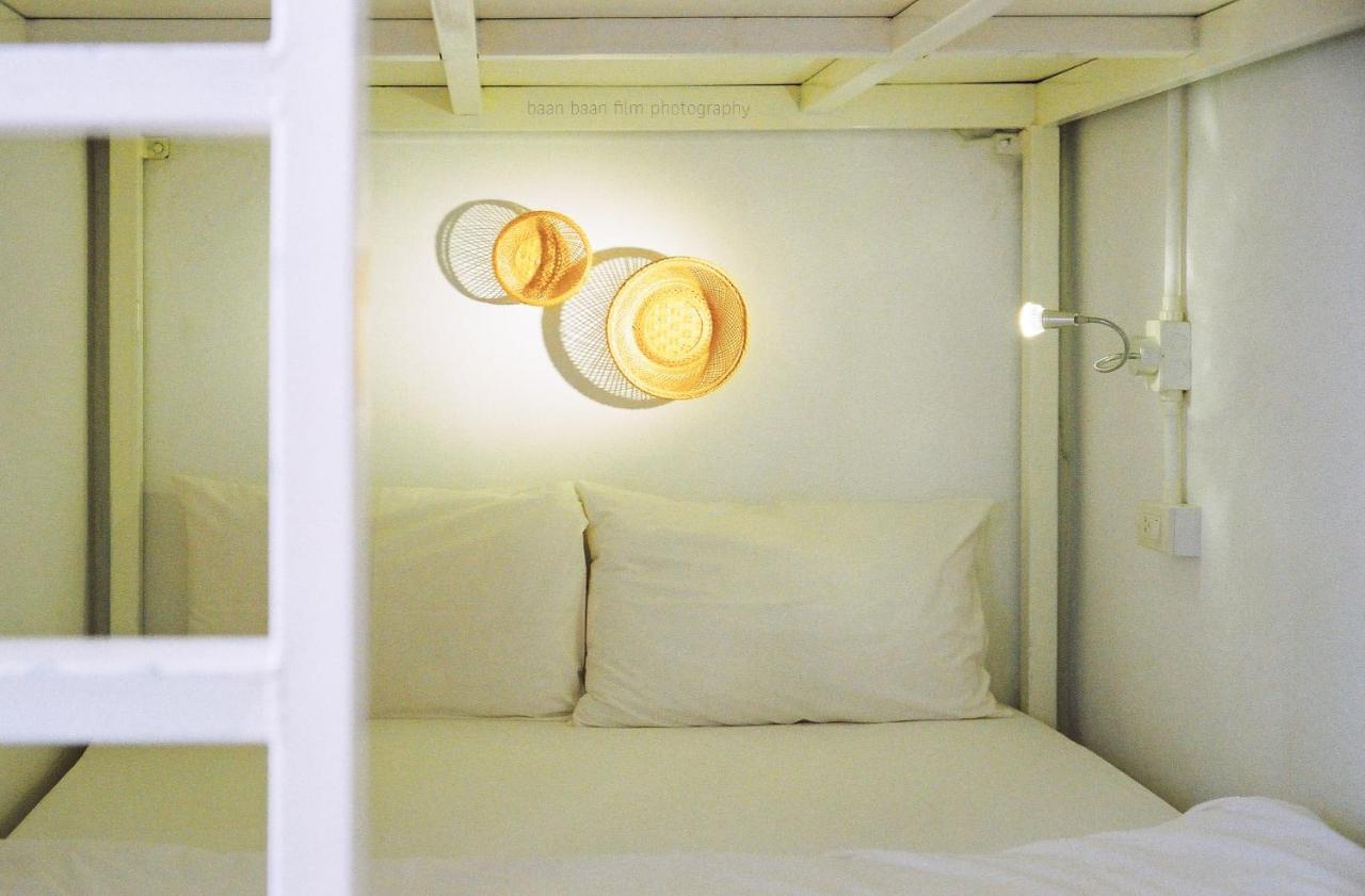 Baan Baan Hostel - Sha Plus Phuket Exteriör bild